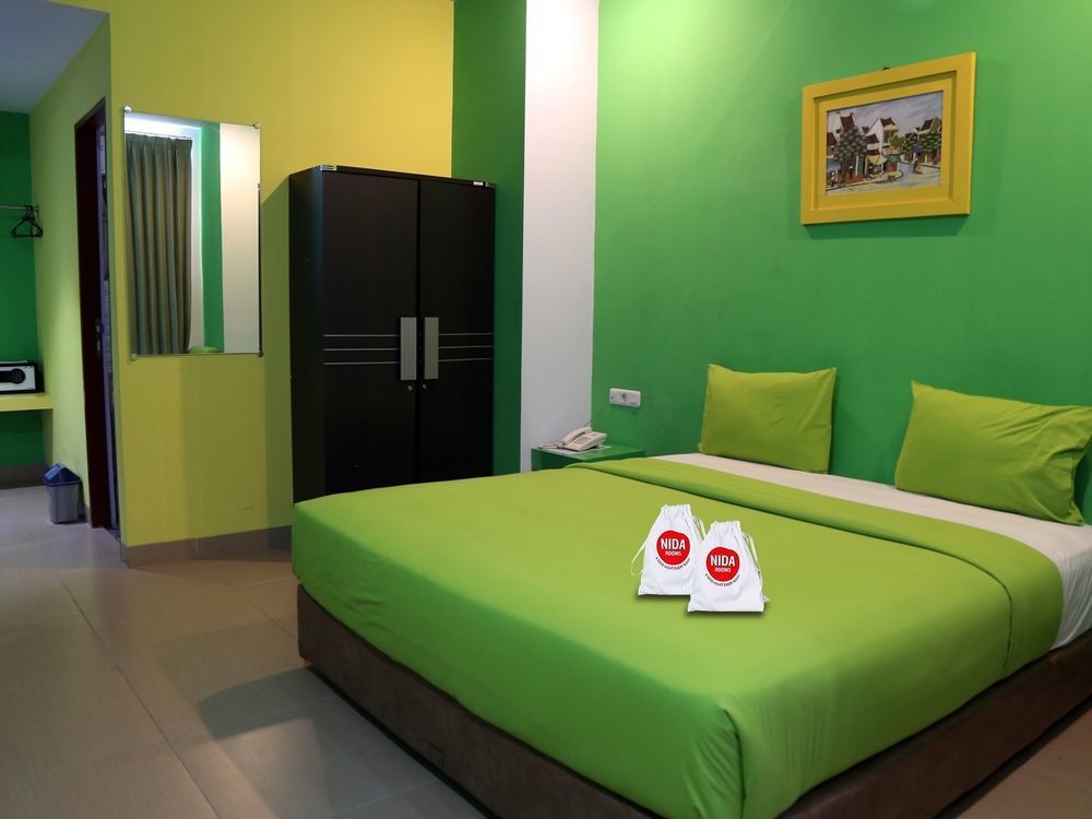 Nida Rooms Makassar Jampea 19536 Exterior foto